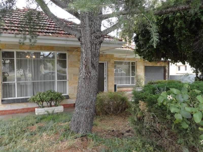 12 Barnett Avenue, Glynde SA 5070