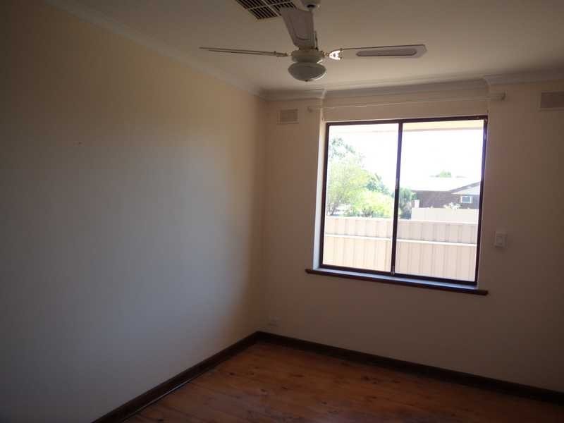 36 Australia Avenue, St Agnes SA 5097