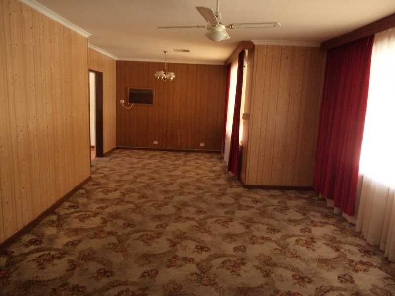 36 Australia Avenue, St Agnes SA 5097