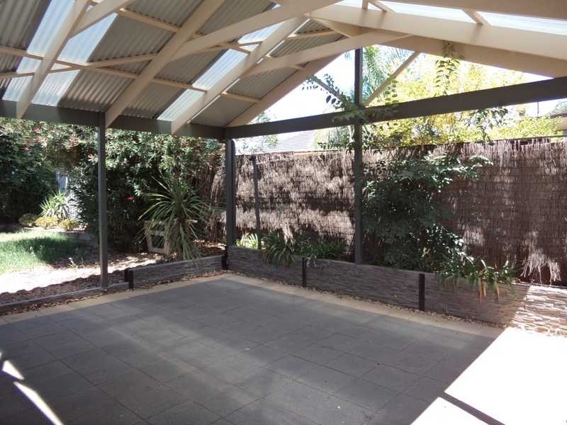 18 Berryman Drive, Modbury SA 5092
