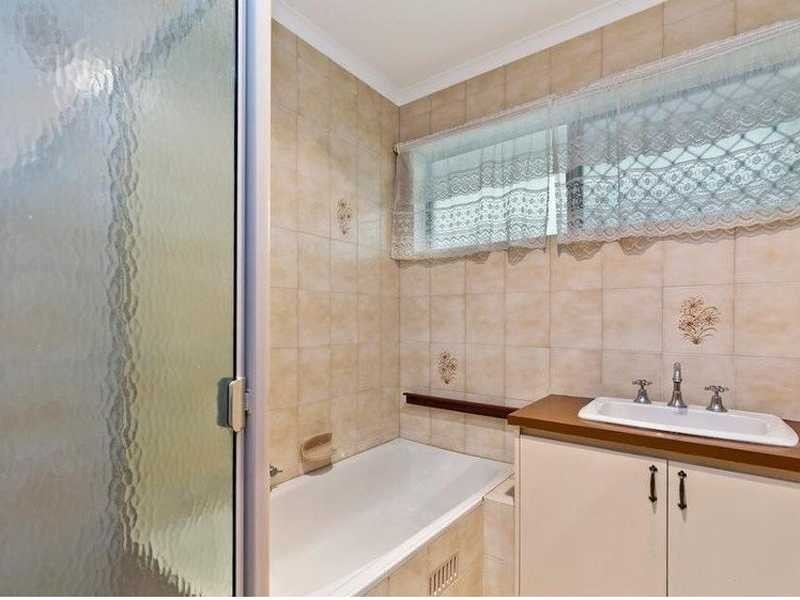 16 Margaret Avenue, Hope Valley SA 5090