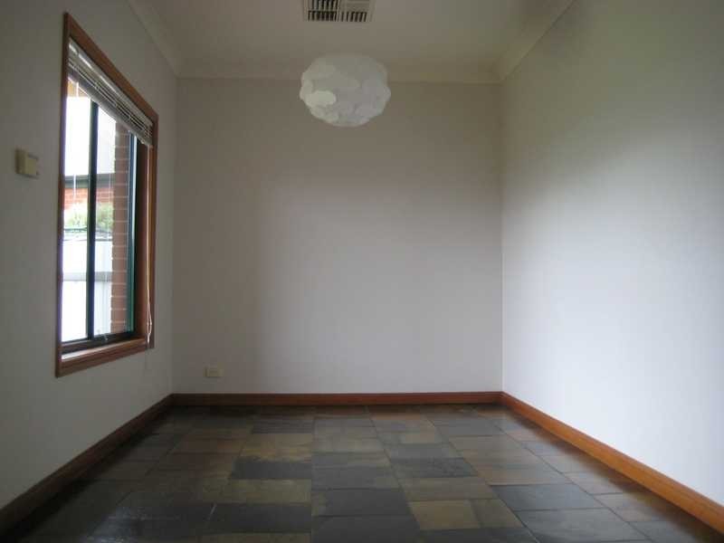 2 / 5 Mead Street, Paradise SA 5075