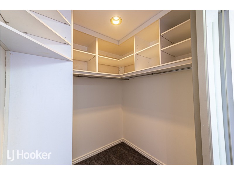 8 Honolulu Grove, West Lakes SA 5021