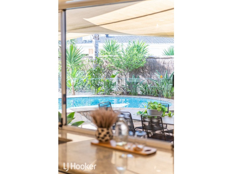 8 Honolulu Grove, West Lakes SA 5021