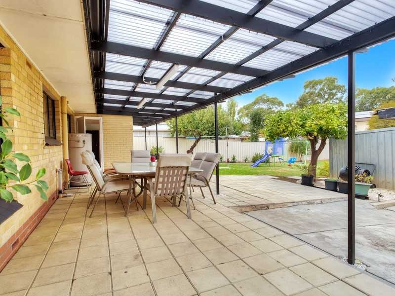 27 Farnaham Terrace, Dernancourt SA 5075