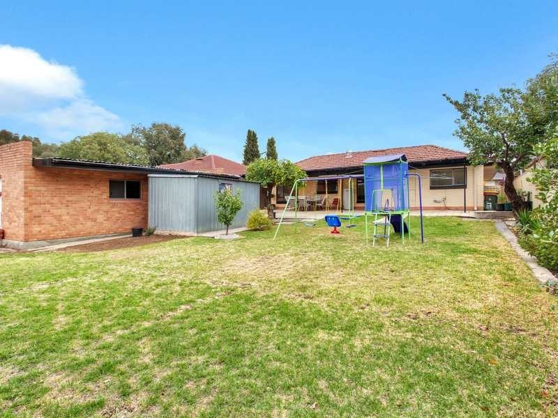 27 Farnaham Terrace, Dernancourt SA 5075