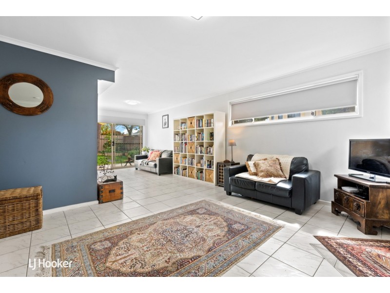 10 Abbey Close, Holden Hill SA 5088