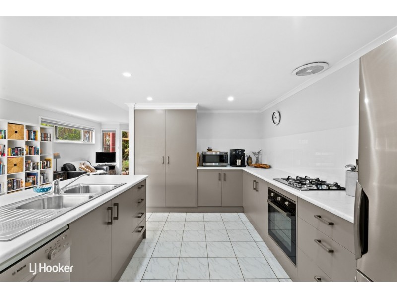 10 Abbey Close, Holden Hill SA 5088