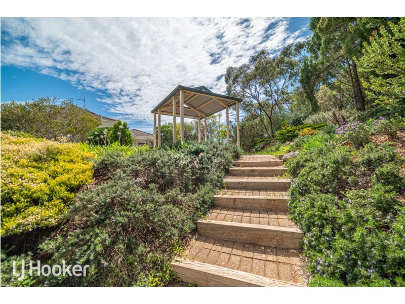 32 Patrick Auld Drive, Auldana SA 5072