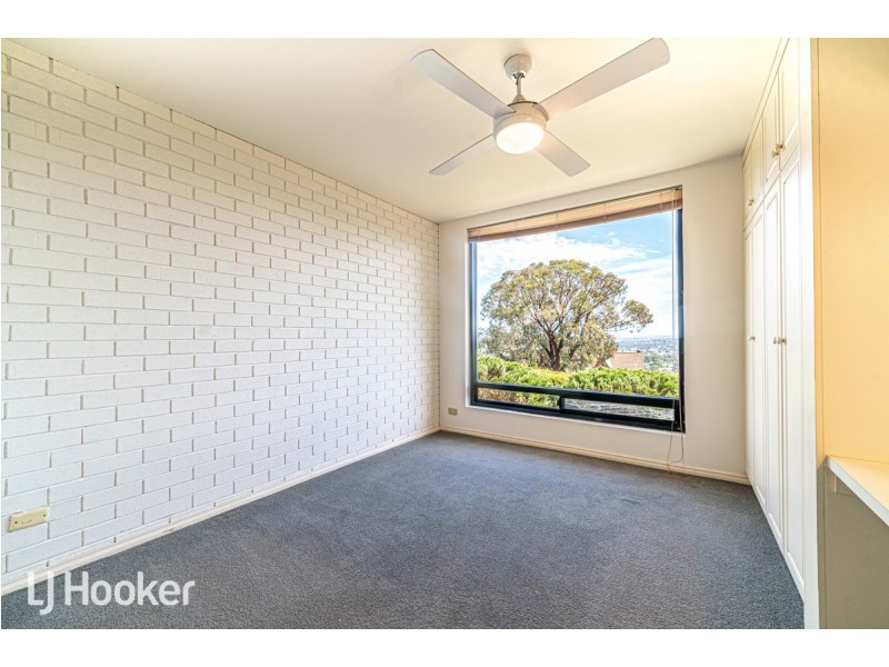 32 Patrick Auld Drive, Auldana SA 5072