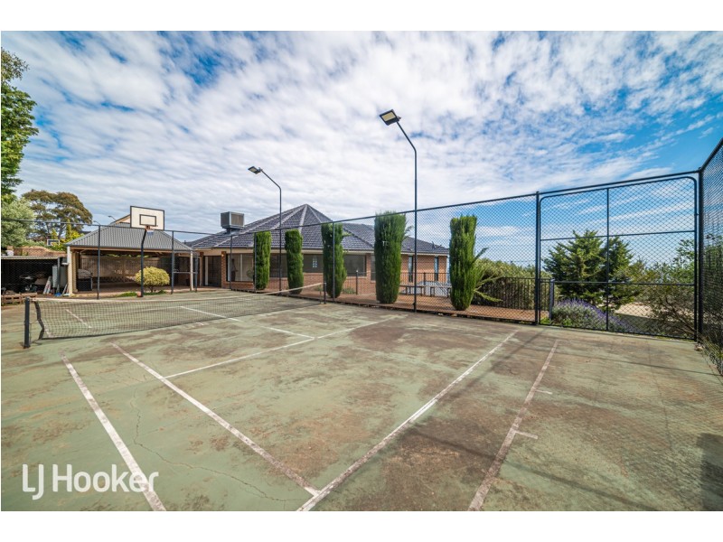 32 Patrick Auld Drive, Auldana SA 5072