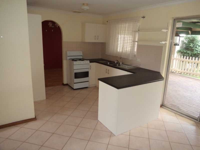 27 Barmera Avenue, Hope Valley SA 5090