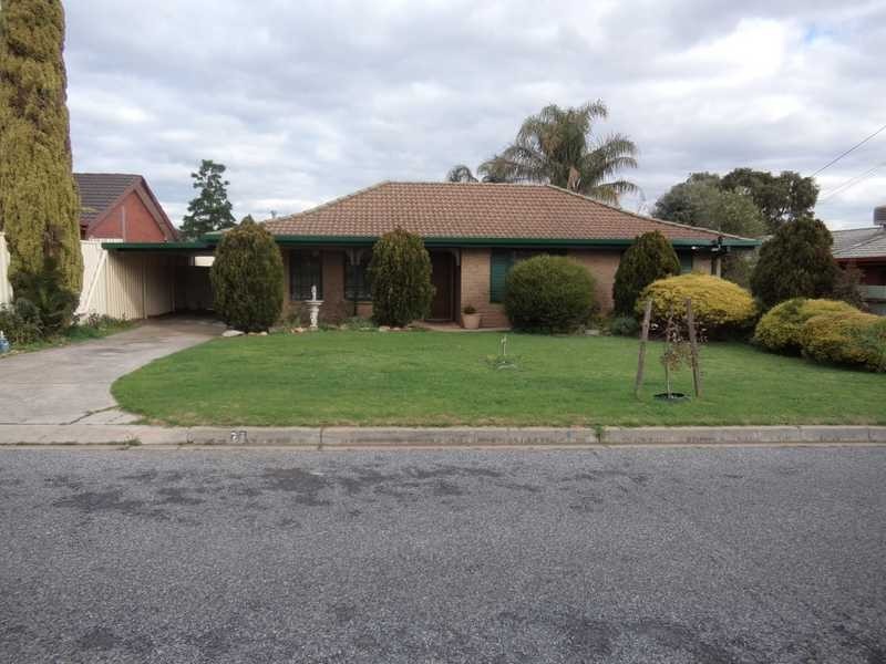 27 Barmera Avenue, Hope Valley SA 5090