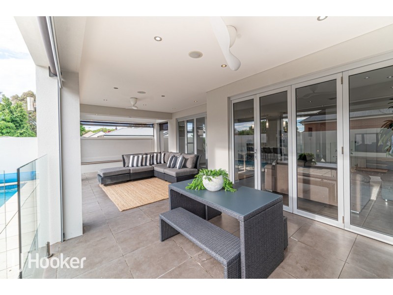 2 Moore Street, Birkenhead SA 5015