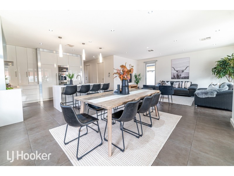 2 Moore Street, Birkenhead SA 5015