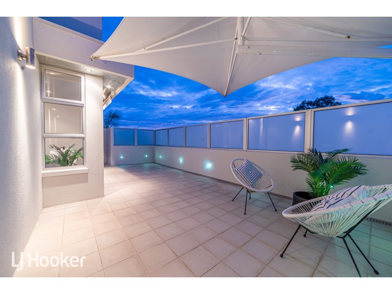 2 Moore Street, Birkenhead SA 5015