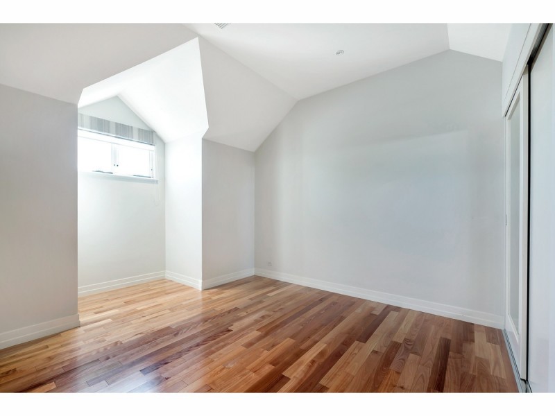 24A Eighth Avenue, St Peters SA 5069