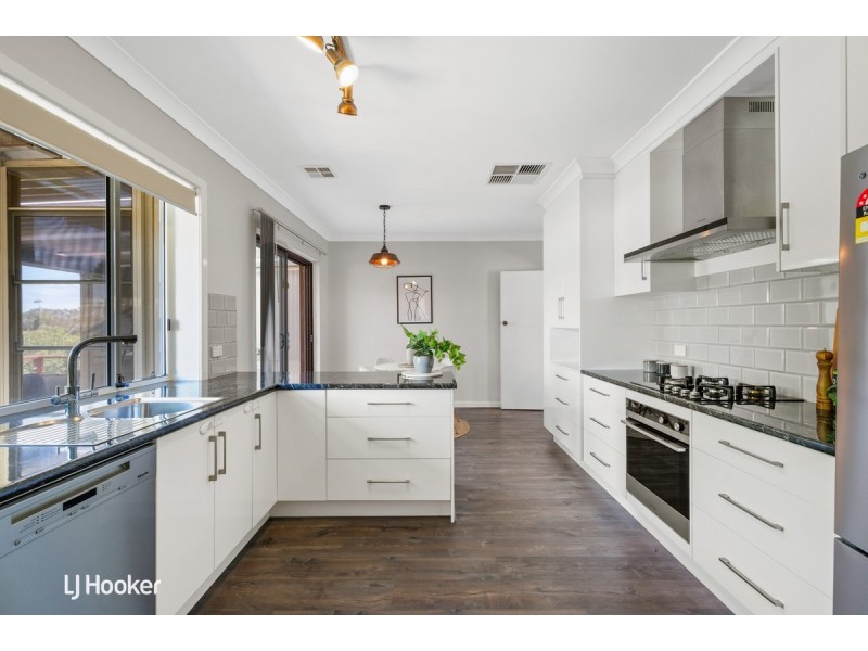 2 Francis Street, St Agnes SA 5097