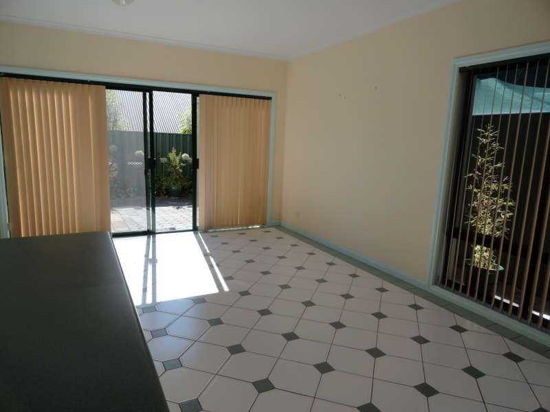1 Thiele Grove, Kensington Park SA 5068