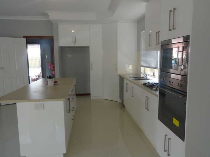 48 Burdett Drive, Paralowie SA 5108