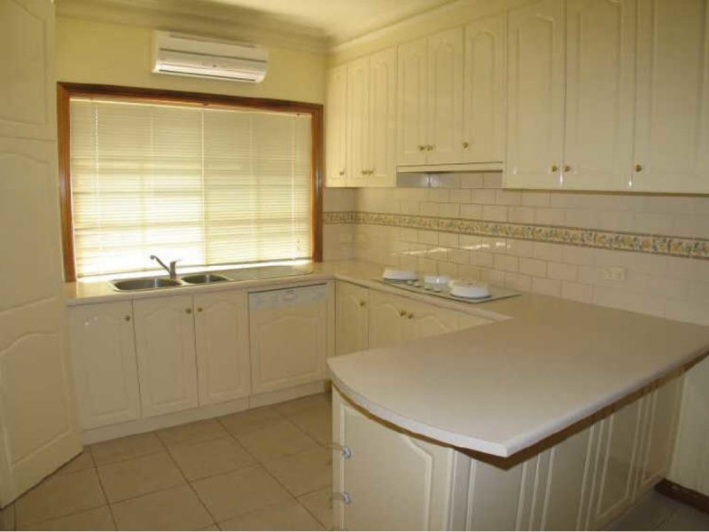 1 Pomeroy Court, Felixstow SA 5070