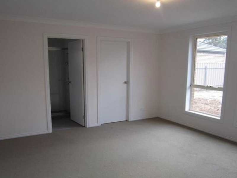 32 Colville Drive, Willaston SA 5118
