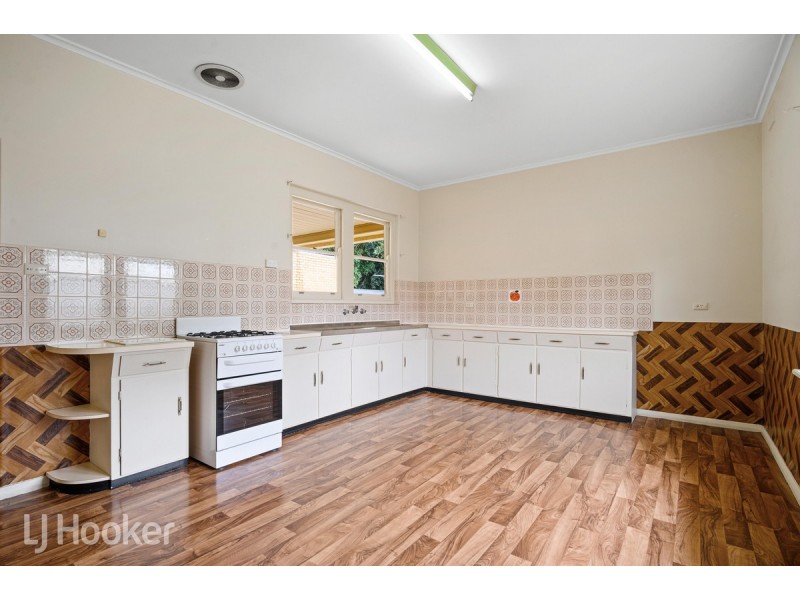 26 Cedar Avenue, Campbelltown SA 5074