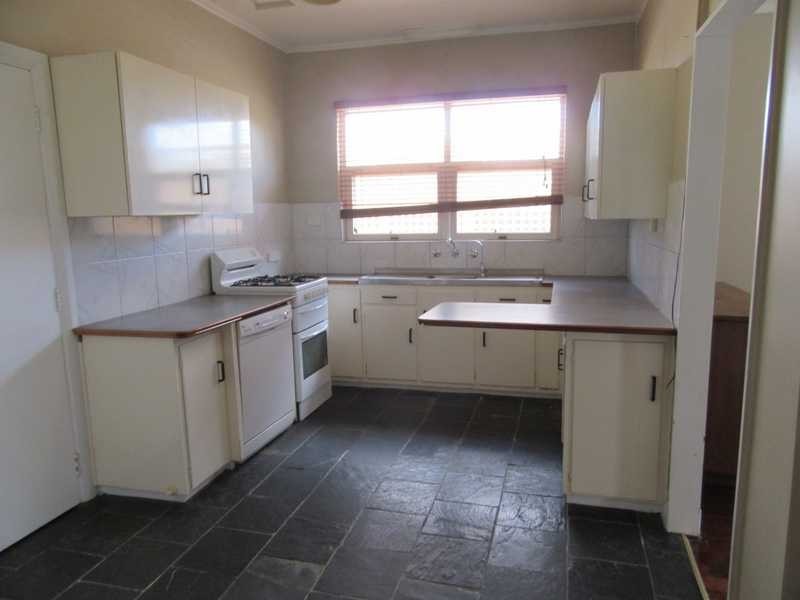 16 McArthur Avenue, Rostrevor SA 5073