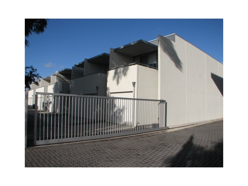 5/1 West Street, Hindmarsh SA 5007