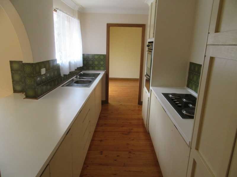 22 Deakin Avenue, Hope Valley SA 5090