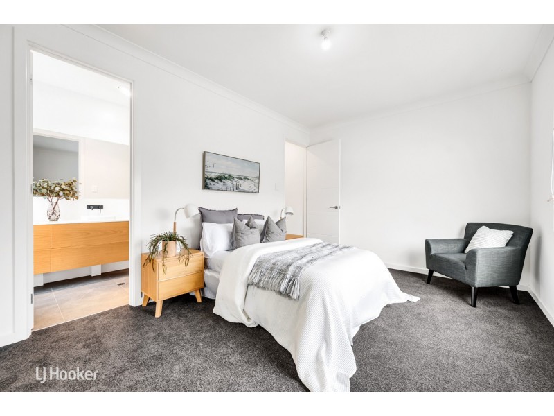1A Douglas Grove, Glenelg North SA 5045