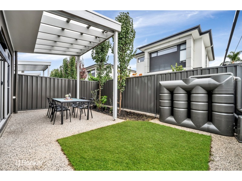 1A Douglas Grove, Glenelg North SA 5045