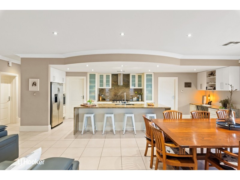 35 Meadow Avenue, Campbelltown SA 5074