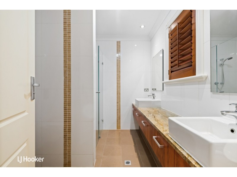 35 Meadow Avenue, Campbelltown SA 5074