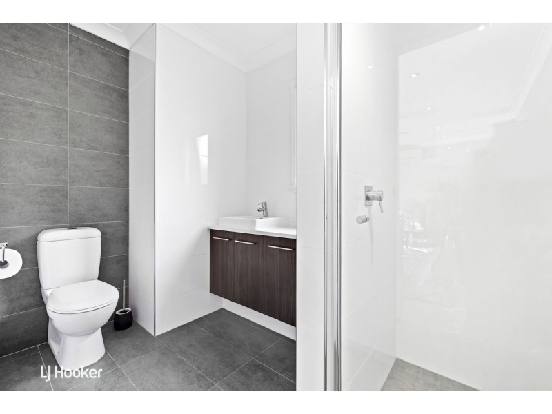 35 Meadow Avenue, Campbelltown SA 5074