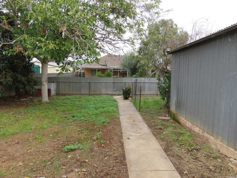 26 Cedar Avenue, Campbelltown SA 5074
