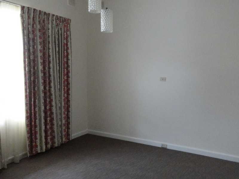 12 Barnett Avenue, Glynde SA 5070