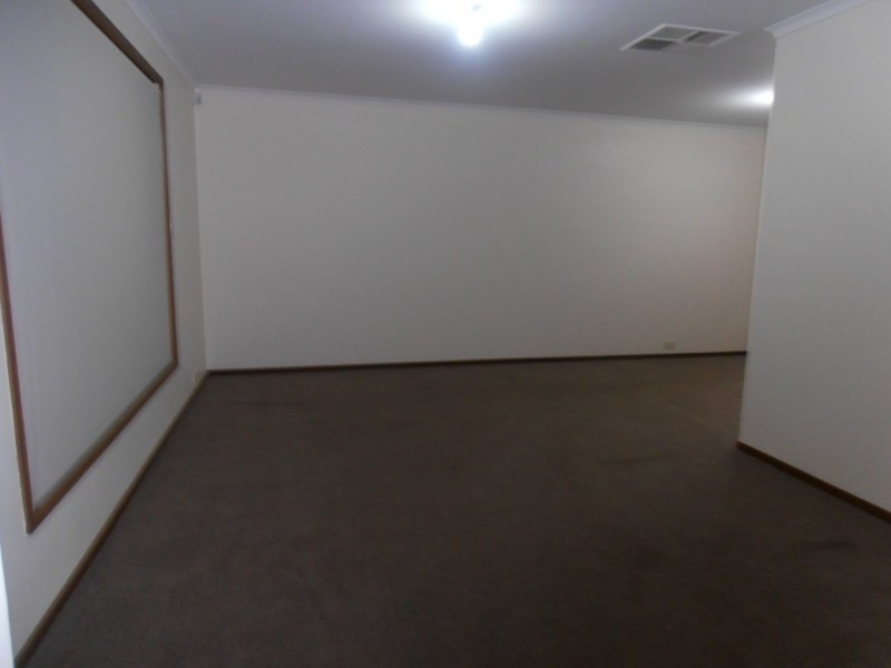 16 Carnation Court, Parafield Gardens SA 5107