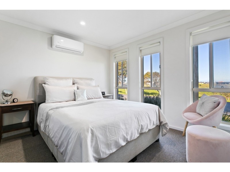 83 Princess Royal Parade, Hindmarsh Island SA 5214