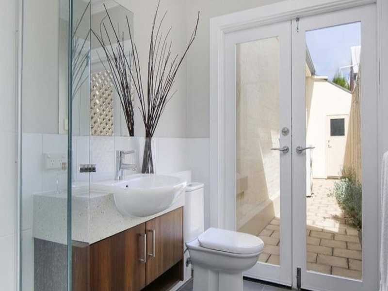 31 Seventh Avenue, St Peters SA 5069
