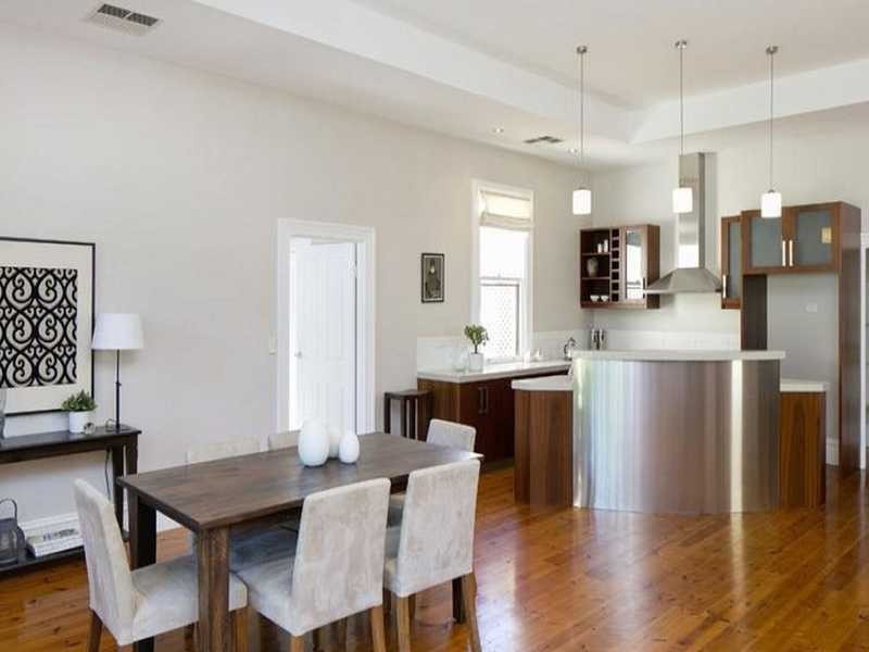 31 Seventh Avenue, St Peters SA 5069