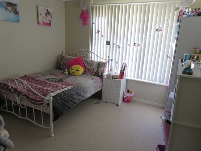 15 Raymond Road, St Agnes SA 5097