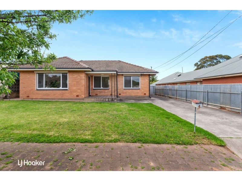 8 Deans Road, Campbelltown SA 5074
