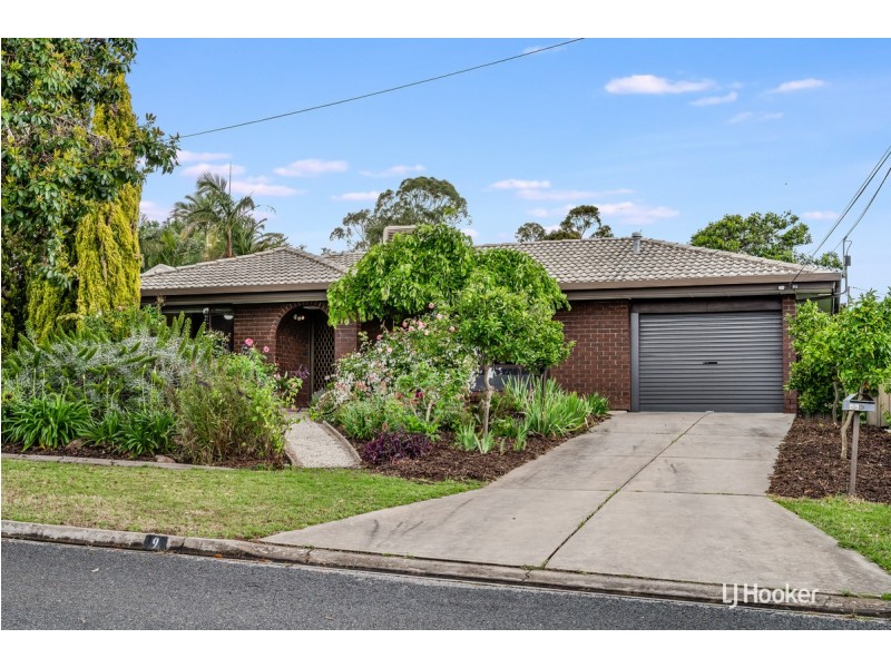 9 Headingley Street, Hope Valley SA 5090