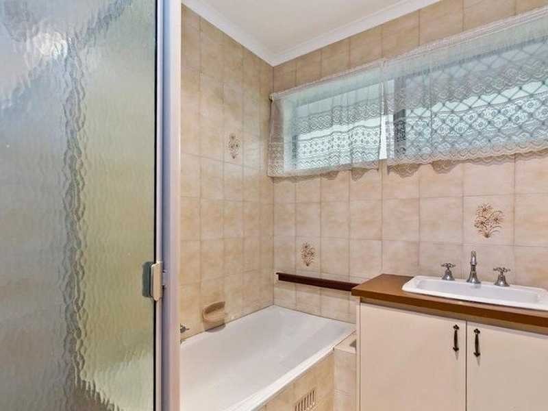 16 Margaret Avenue, Hope Valley SA 5090