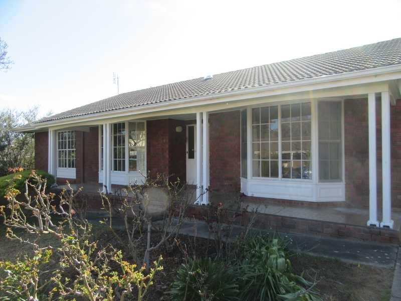 7 John Cleland Drive, Beaumont SA 5066