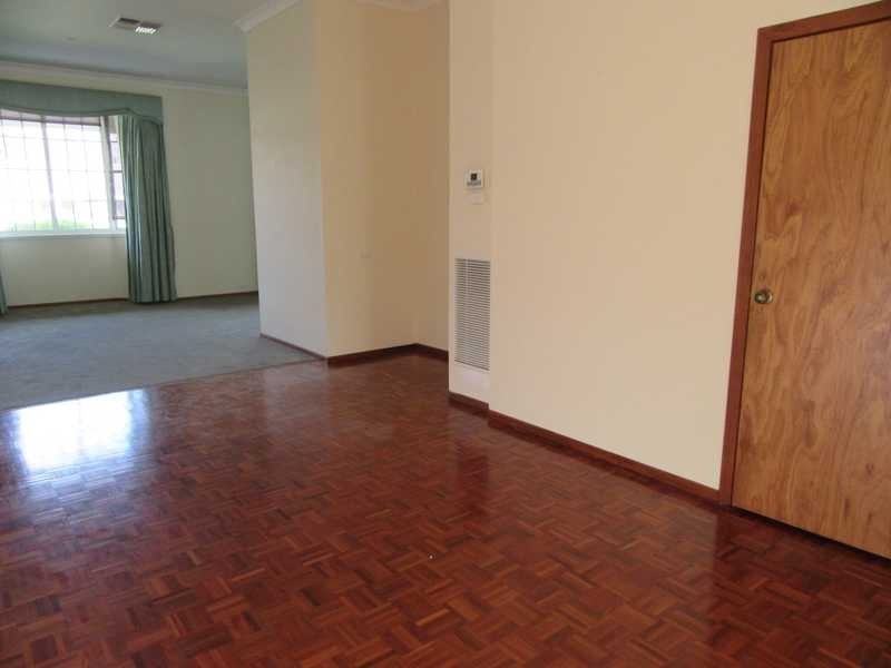 7 John Cleland Drive, Beaumont SA 5066