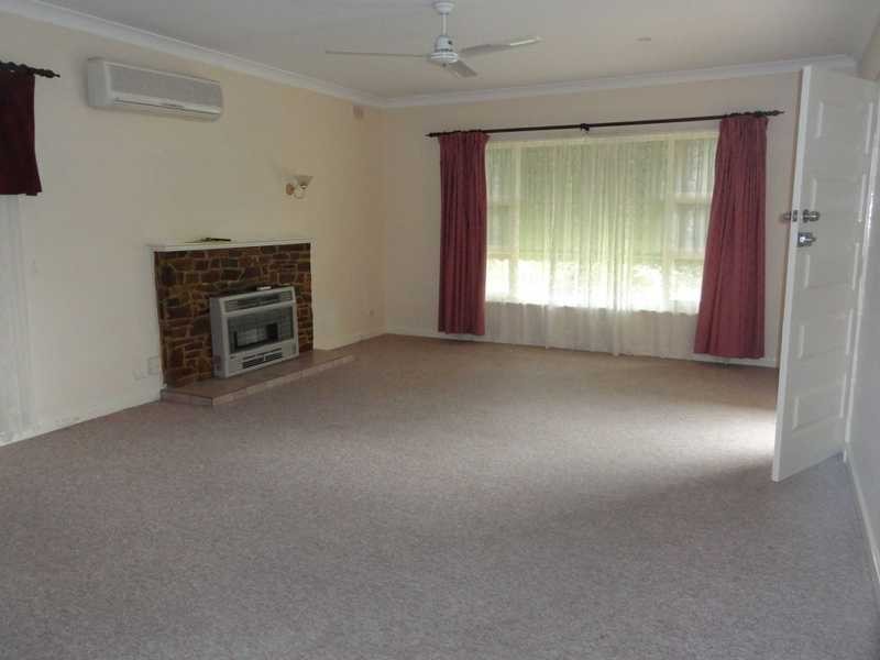 17 Barns Avenue, Highbury SA 5089