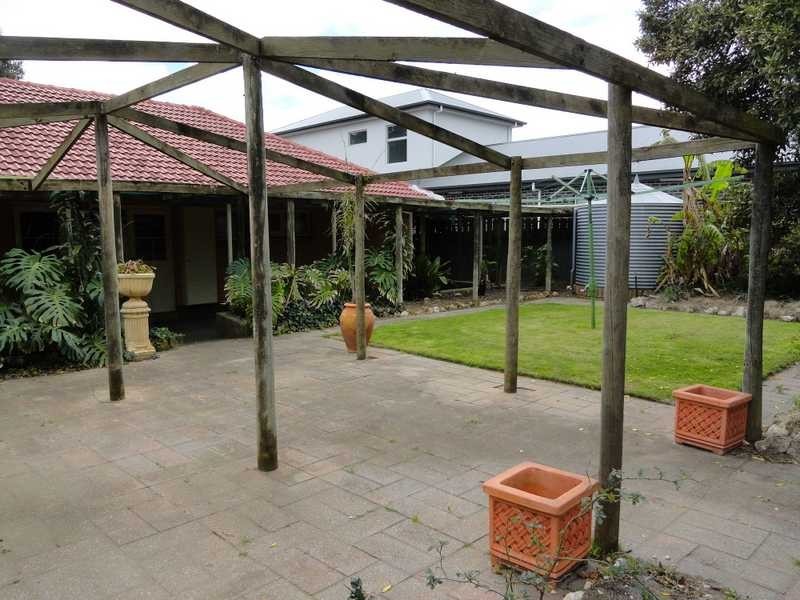 17 Barns Avenue, Highbury SA 5089