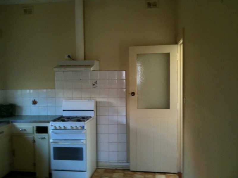 32 BOND STREET, Welland SA 5007